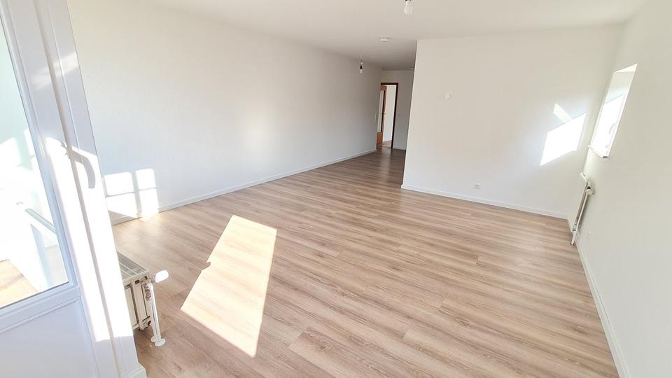 Etagenwohnung Delmenhorst Düsternort - 3 Zimmer, 74 m&sup2;, 670&euro; | Angebot:25805408