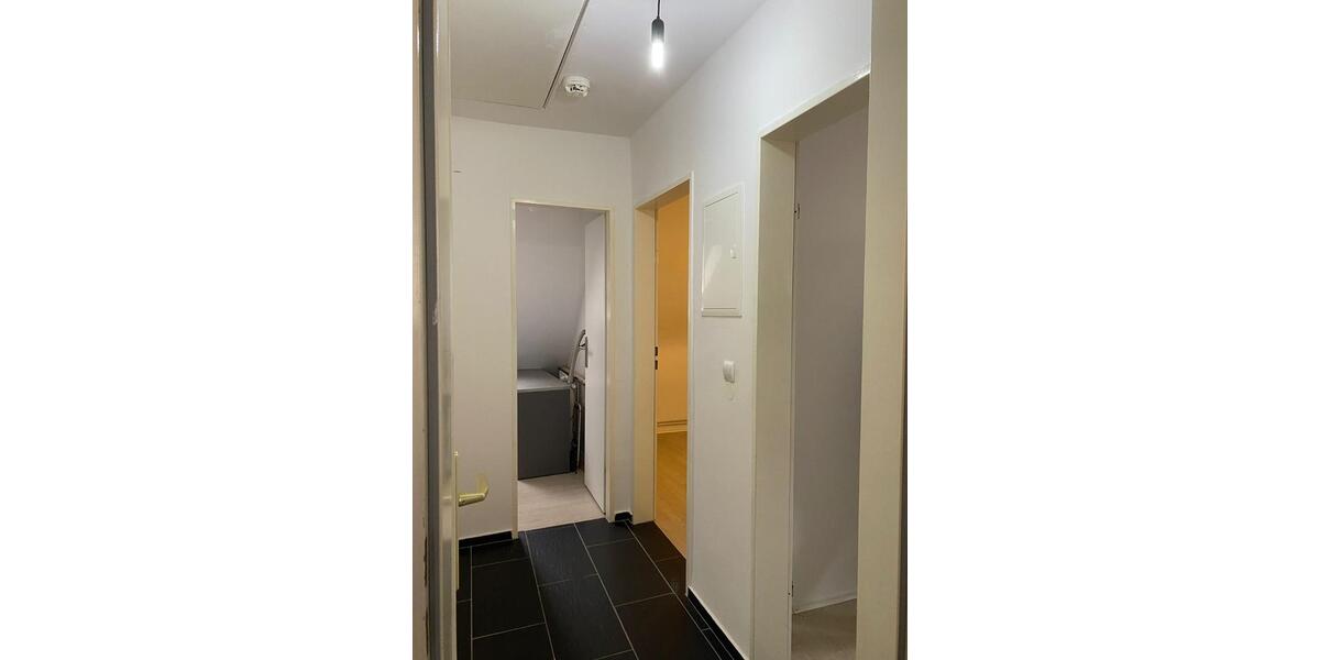 Dachgeschoßwohnung Bremen Burglesum - 1.5 Zimmer, 44 m&sup2;, 659&euro; | Angebot:23873432