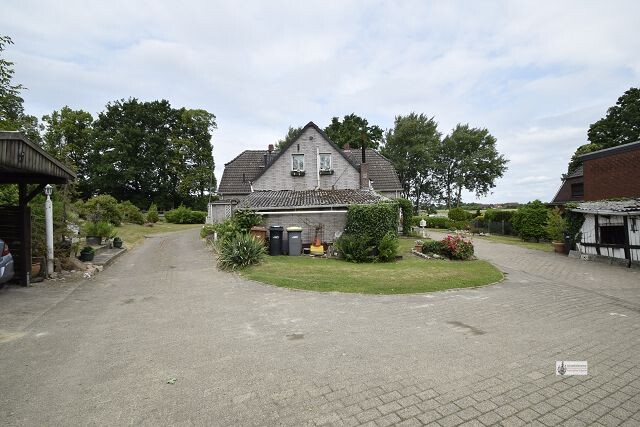 ***2.583 m² Grundstück mit 2 Abrisshäusern Neubau von 4 - 10 WE möglich*** - Grundstück Syke | Angebot:22401047