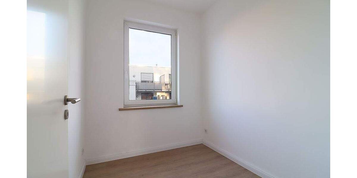 Mehrfamilienhaus, Wohnhaus Bremen Lindenhof - 7 Zimmer, 167 m&sup2;, 379.000&euro; | Angebot:25837025