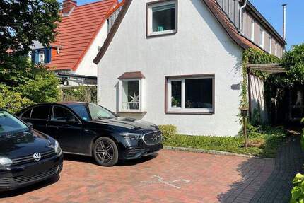 Modernisiertes Einfamilienhaus mit großem Grundstück in Oberneuland 5 zimmer