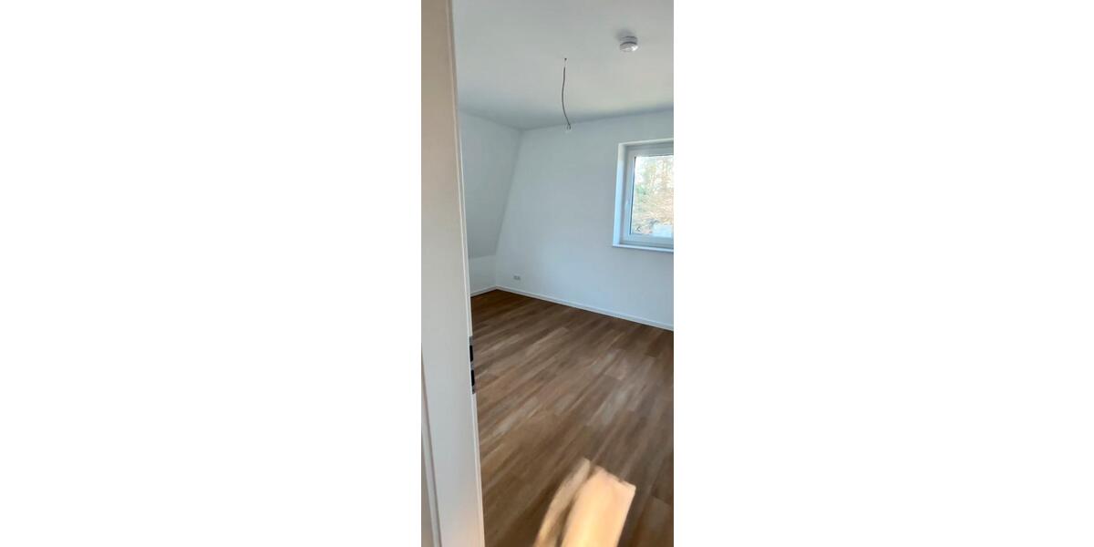 Doppelhaushälfte Hude (Oldenburg) - 4 Zimmer, 107 m&sup2; | Angebot:24704458