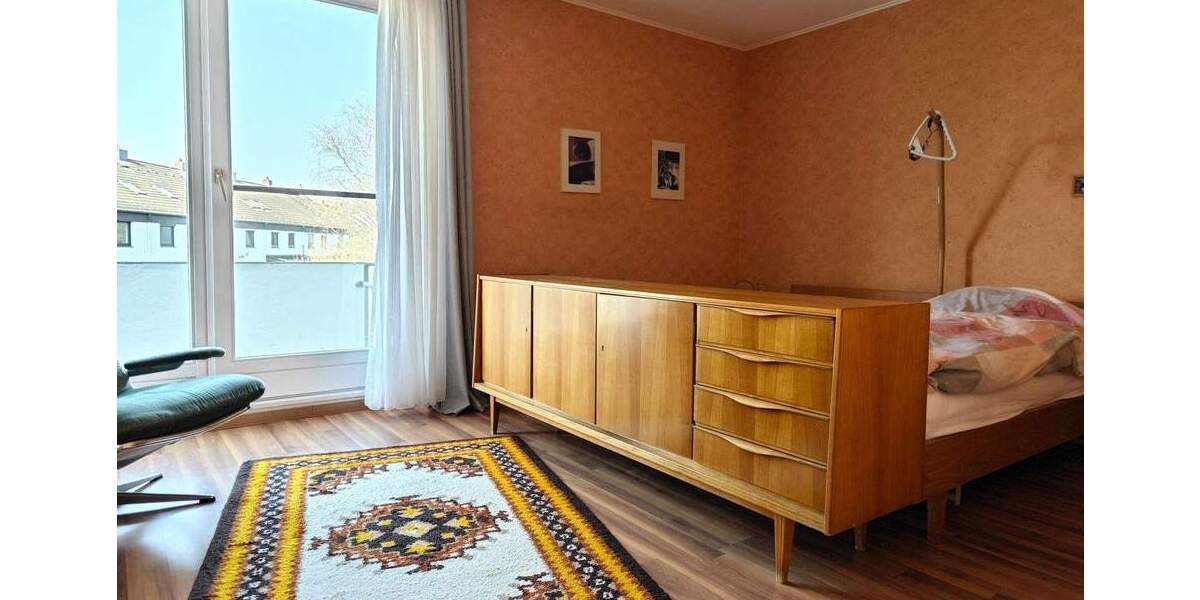 Reihenmittelhaus Bremen Burg-Grambke - 5 Zimmer, 120 m&sup2;, 299.000&euro; | Angebot:25645397