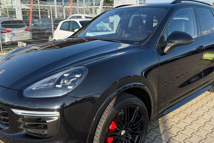 Porsche Cayenne 151.532 km 36.900 € Achim 28832