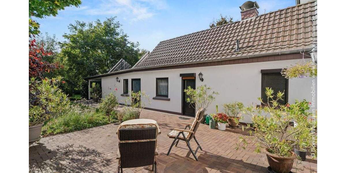 Einfamilienhaus Oyten Bassen - 7 Zimmer, 263 m&sup2;, 385.000&euro; | Angebot:25770411