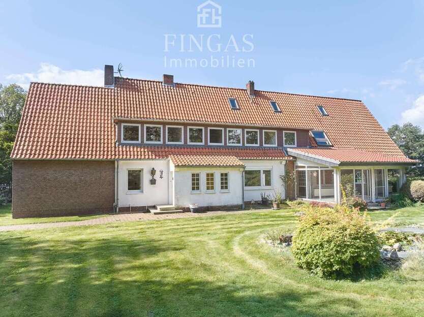 Haus zum Kaufen in Bruchhausen-Vilsen 349.000 € 360 m²