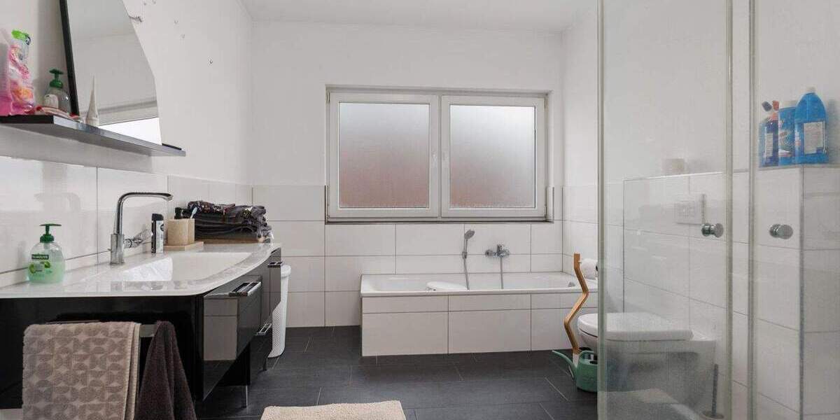 Mehrfamilienhaus, Wohnhaus Bremen Gröpelingen - 8 Zimmer, 339 m&sup2;, 649.000&euro; | Angebot:25770428