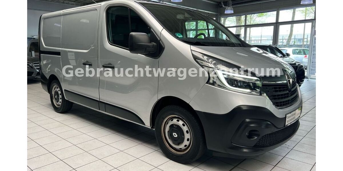 Renault Trafic 38.700 km 16.490 &euro; Bremen 28207