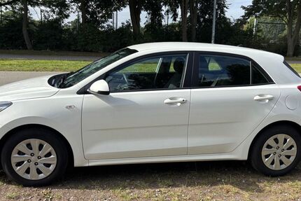 Kia Rio 36.000 km 10.800 &euro; Bremen 28203
