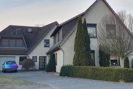 Haus Stuhr - 440.000&euro; | Angebot:25255899