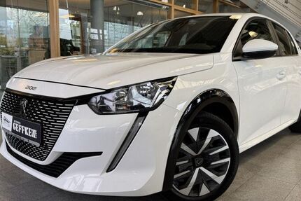 Peugeot 208 84.315 km 13.990 &euro; Lilienthal 28865