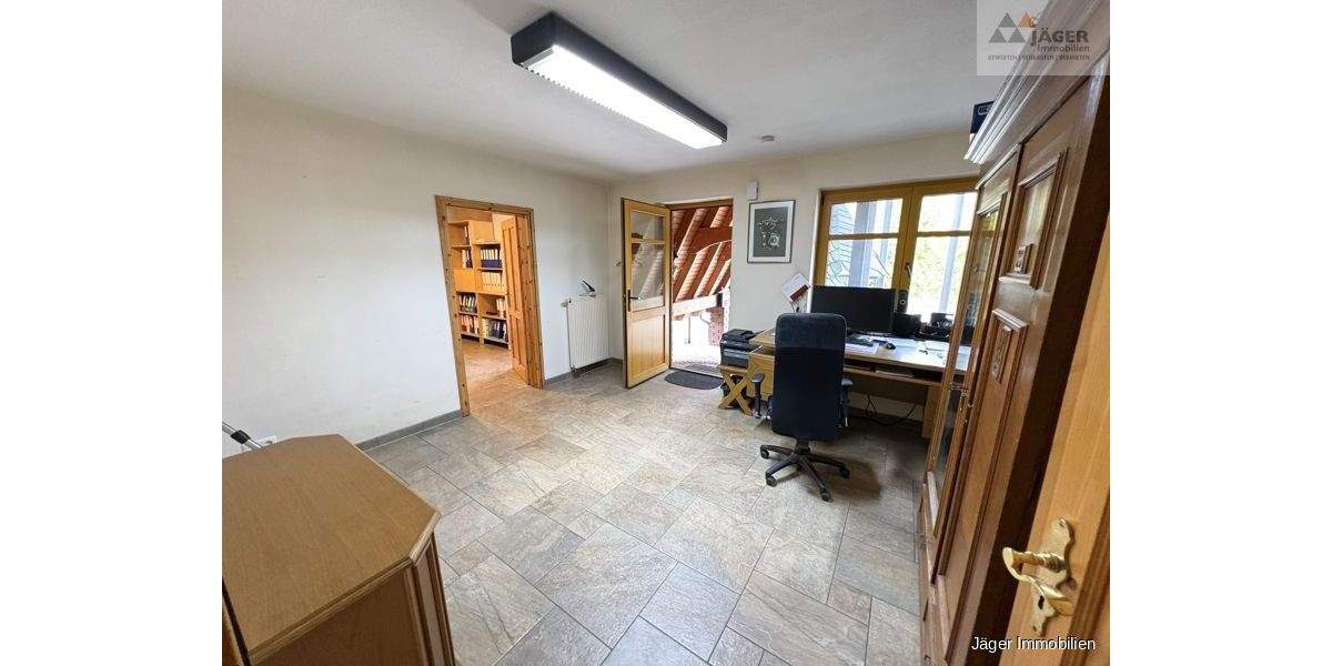 Mehrfamilienhaus, Wohnhaus Hude - 1.100.000&euro; | Angebot:24027193