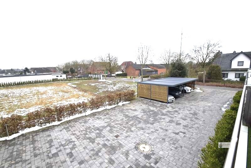 Neu ab 1.7.26 für 2 Personen 2-Zimmer-OG-Wohnung KfW 40+ Bauweise + Aufzug + Balkon + Carport - Etagenwohnung Weyhe | Angebot:25080176