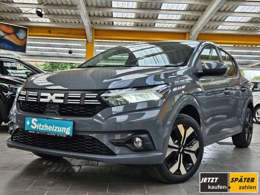 Dacia Sandero 15.000 km 14.590 € Wallhöfen 27729