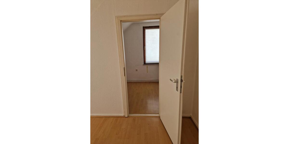 Dachgeschoßwohnung Bremen Findorff - 2.5 Zimmer, 53 m&sup2;, 168.000&euro; | Angebot:26124171