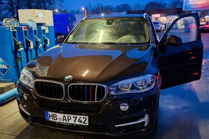 BMW X5 188.000 km 19.000 &euro; Bremen 28309