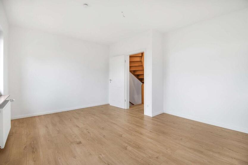 ANFRAGESTOPP! MIETEN MIT KAUFOPTION: Saniertes Reihenendhaus mit großem Garten | Ritterhude zimmer