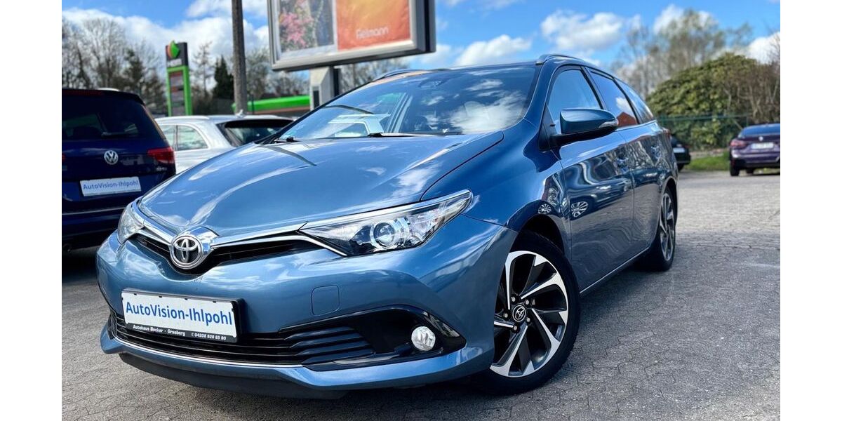 Toyota Auris 173.000 km 7.990 &euro; Ritterhude 27721