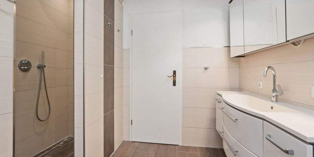 Doppelhaushälfte Ottersberg Bahnhof - 6 Zimmer, 194 m&sup2;, 440.000&euro; | Angebot:24806717