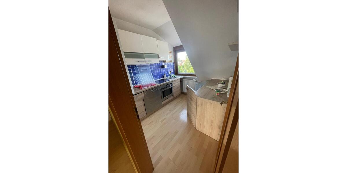 Dachgeschoßwohnung Bremen Hemelingen - 2.5 Zimmer, 70 m&sup2;, 179.000&euro; | Angebot:26865849