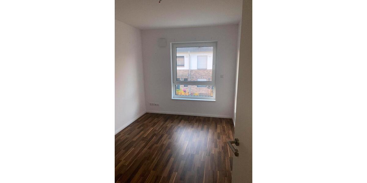 Reihenhaus Weyhe - 5 Zimmer, 141 m&sup2;, 1.750&euro; | Angebot:25563795