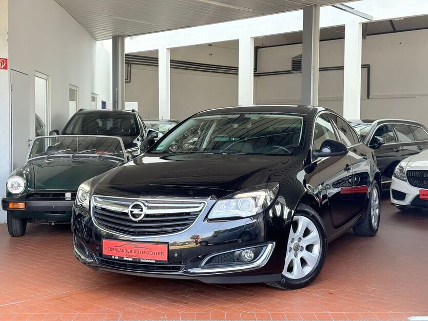 Opel Insignia 185.000 km 9.400 € Bremen 28199