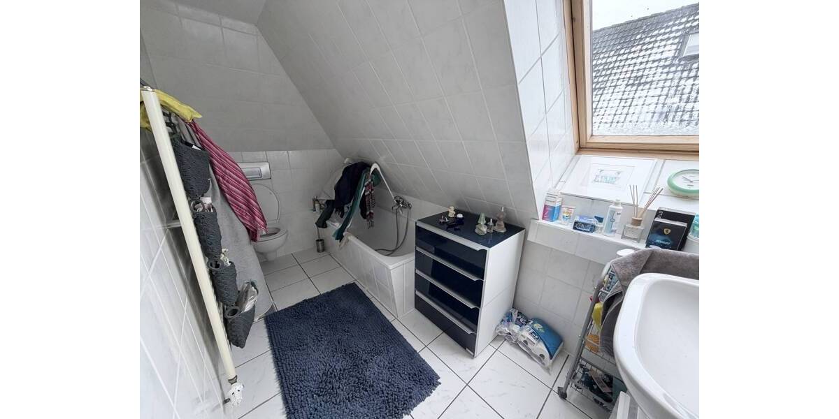 Mehrfamilienhaus, Wohnhaus Bremen / Rekum Rekum - 8 Zimmer, 200 m&sup2;, 329.900&euro; | Angebot:26596413