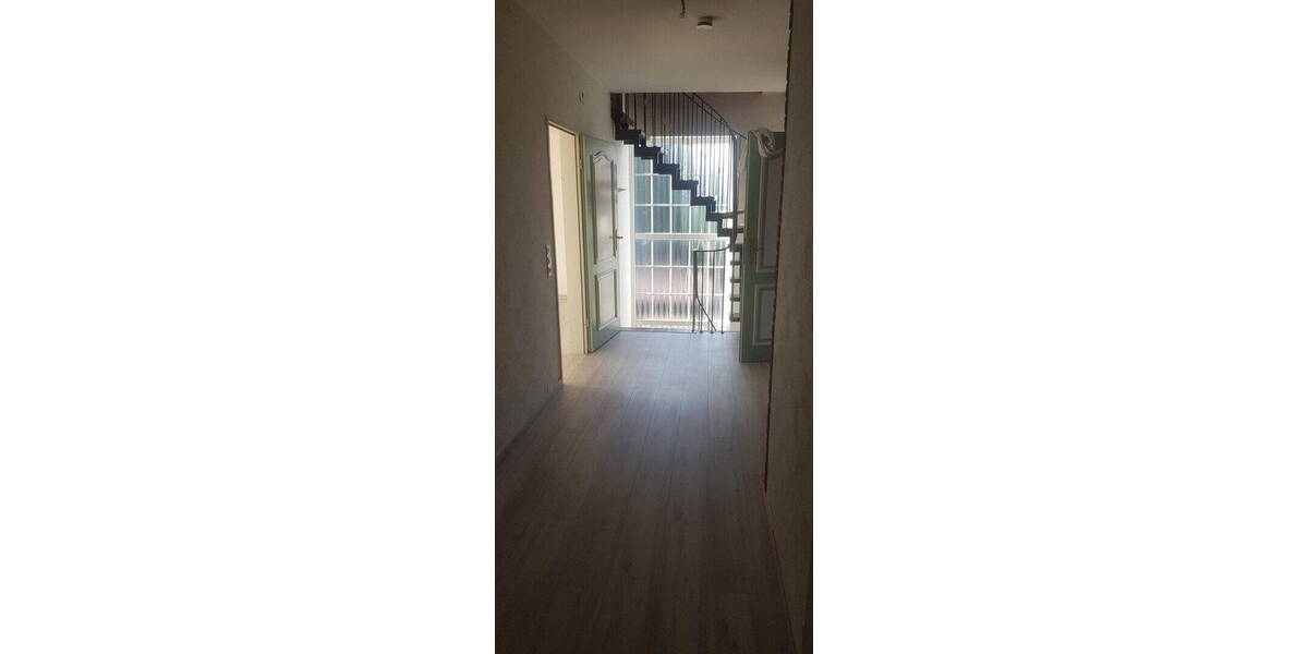 Mehrfamilienhaus, Wohnhaus Bremen Mahndorf - 5 Zimmer, 145 m&sup2;, 1.400&euro; | Angebot:26389888