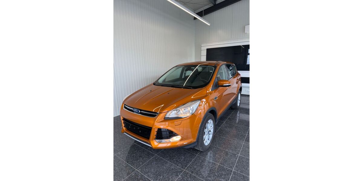 Ford Kuga 69.000 km 8.900 &euro; Achim 28832