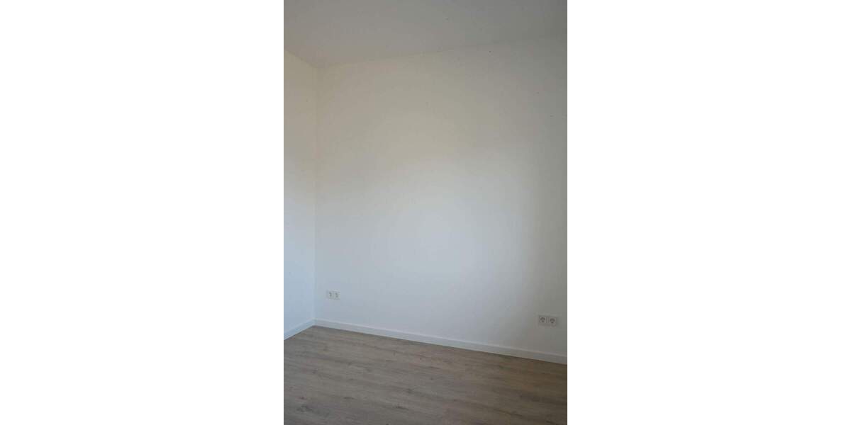 Etagenwohnung Bremen Woltmershausen - 2 Zimmer, 67 m&sup2;, 790&euro; | Angebot:25780350