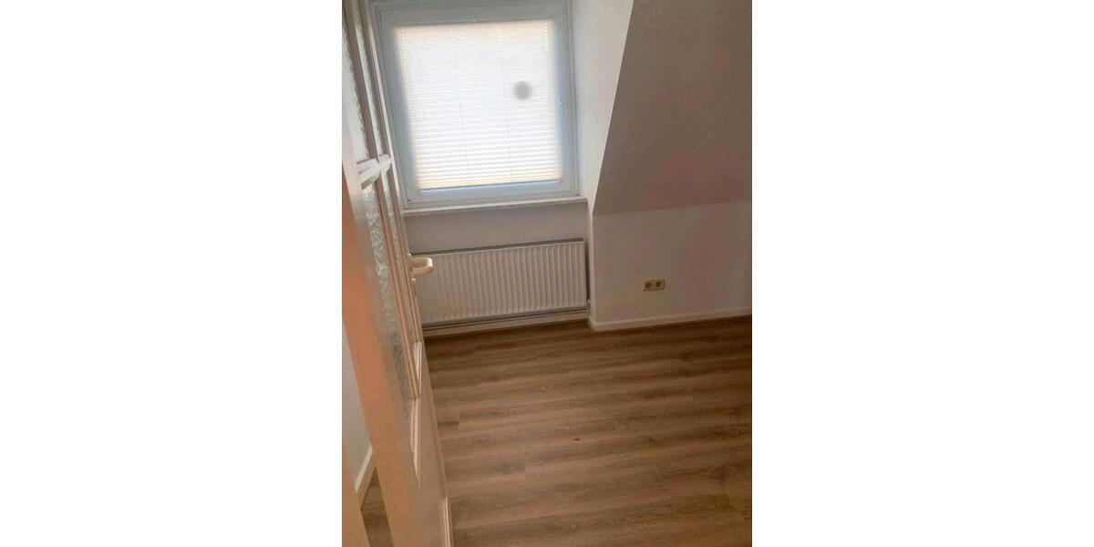 Dachgeschoßwohnung Bremen Findorff - 2.5 Zimmer, 55 m&sup2;, 152.000&euro; | Angebot:26990384