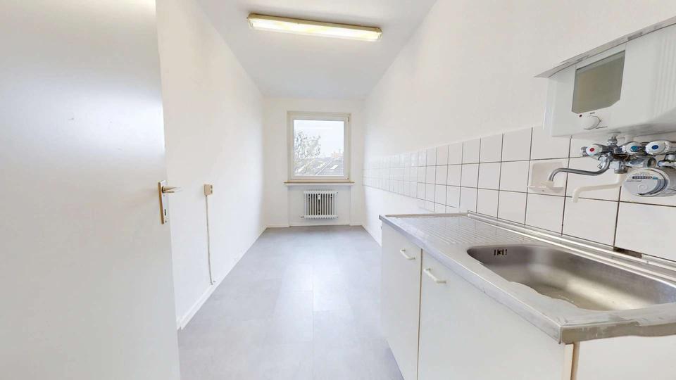 Etagenwohnung Bremen Östliche Vorstadt - 3 Zimmer, 81 m&sup2;, 930&euro; | Angebot:26592573