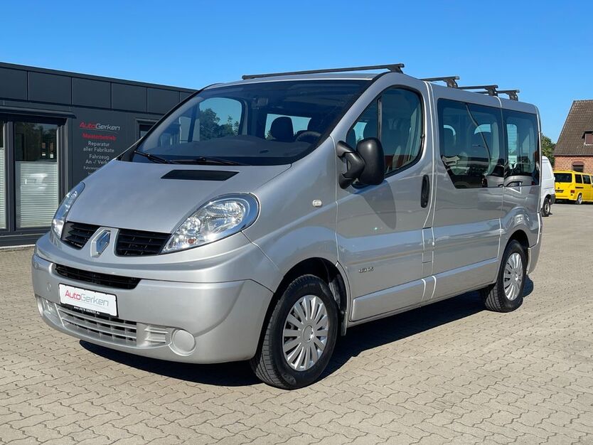 Renault Trafic 155.321 km 11.500 € Martfeld 27327