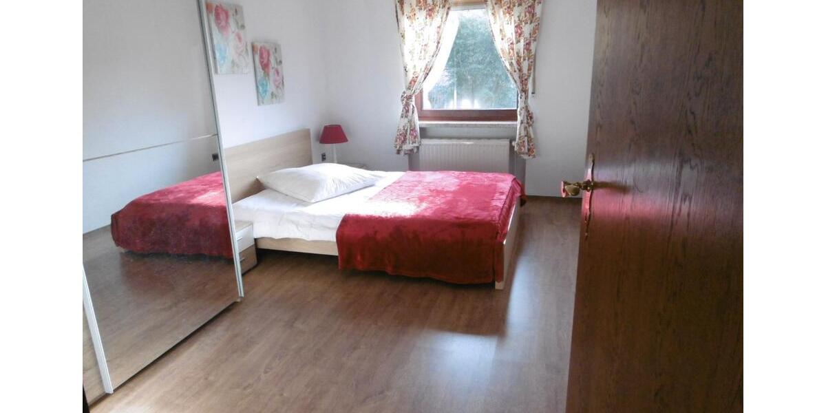 Einfamilienhaus Syke - 11 Zimmer, 300 m&sup2;, 499.000&euro; | Angebot:26982593