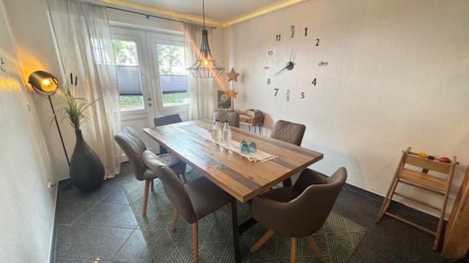 Doppelhaushälfte Worpswede - 7 Zimmer, 172 m&sup2;, 449.000&euro; | Angebot:24816470