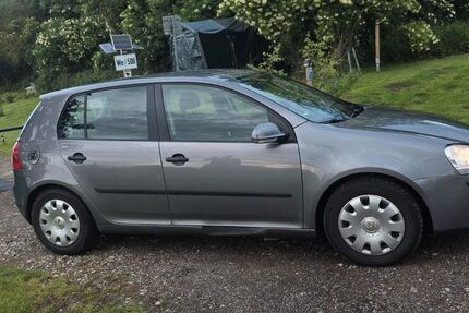 VW Golf 380.300 km 3.000 &euro; Thedinghausen 27321