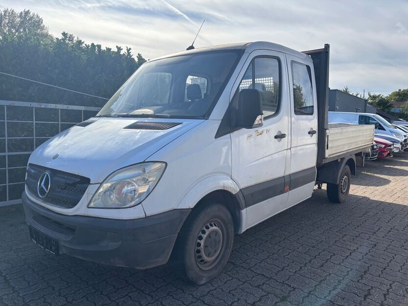 Mercedes-Benz Sprinter 184.000 km 8.490 € Bremen 28239