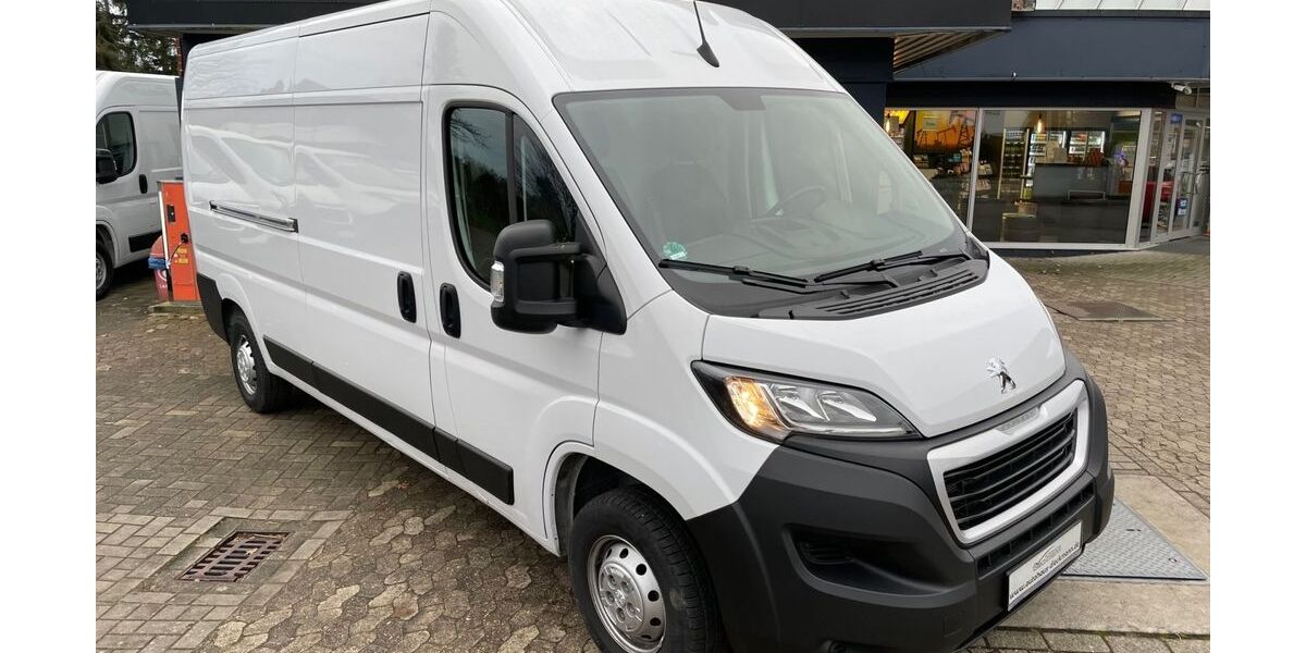 Peugeot Boxer 10.800 km 25.490 &euro; Worpswede 27726