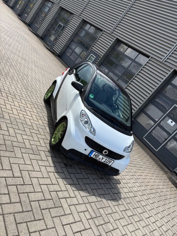 Smart ForTwo 114.000 km 5.090 € Bremen 28215