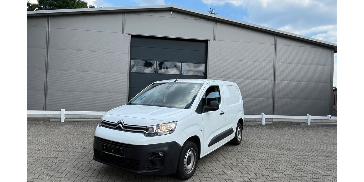 Citroen Berlingo 89.000 km 7.490 &euro; Ganderkesse 27777