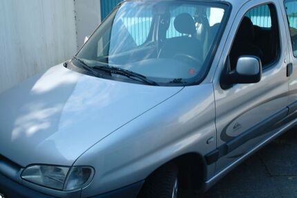 Peugeot Partner 250.000 km 750 &euro; Bremen 28327