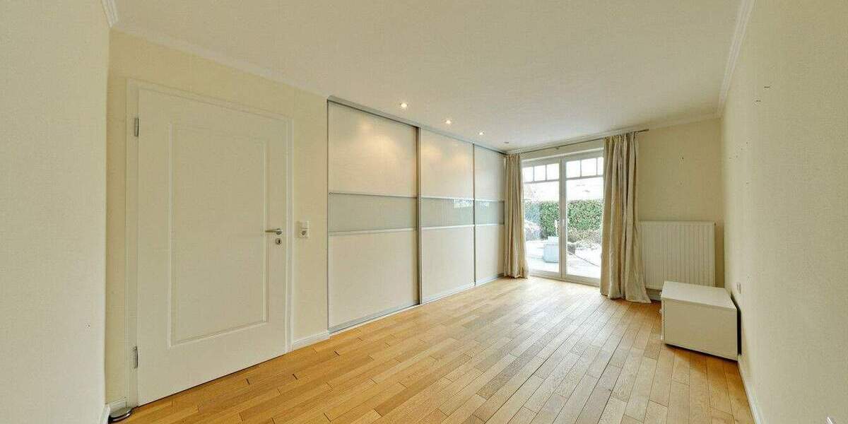 Einfamilienhaus Delmenhorst Mitte - 4 Zimmer, 153 m&sup2;, 725.000&euro; | Angebot:24871923