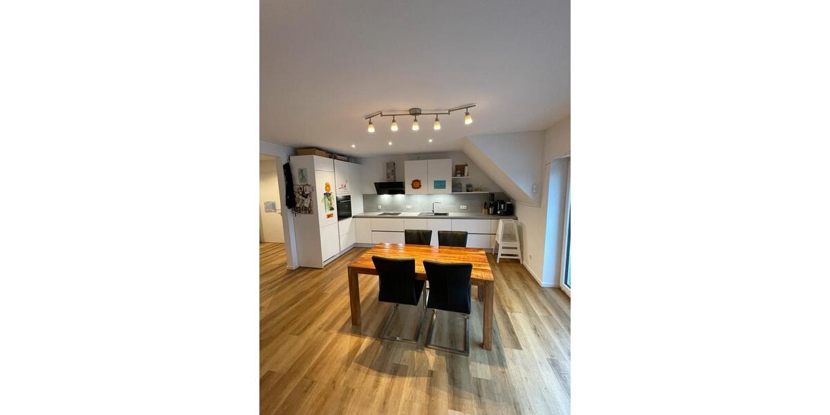 Maisonettenwohnung Sottrum - 3.5 Zimmer, 102 m&sup2;, 325.000&euro; | Angebot:25375823