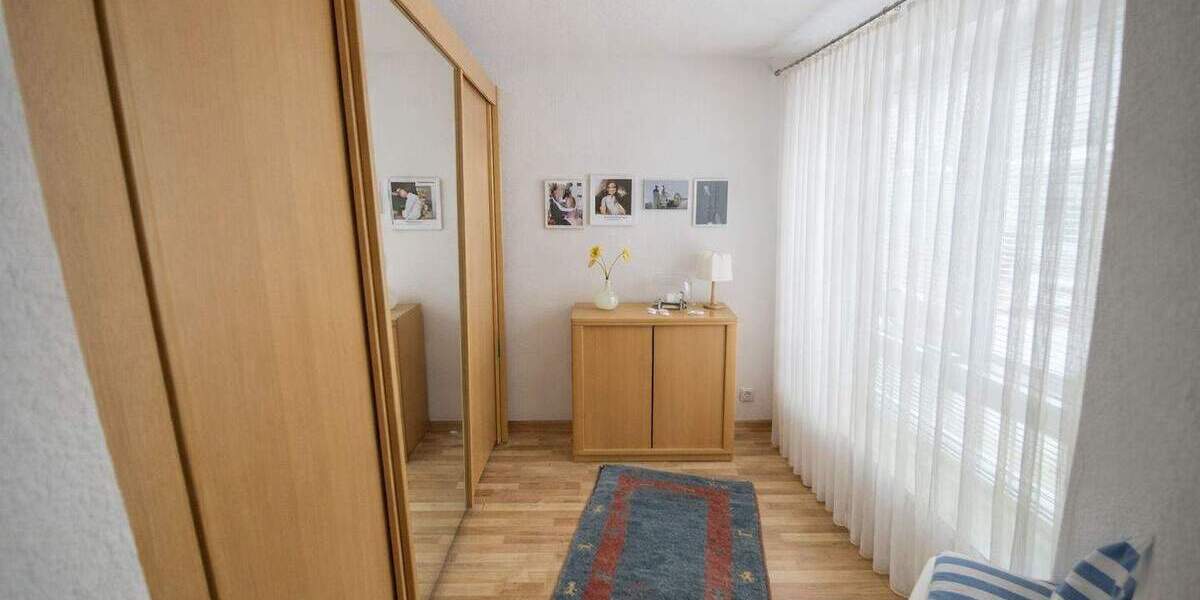 Etagenwohnung Delmenhorst Düsternort - 3 Zimmer, 90 m&sup2;, 290.000&euro; | Angebot:24877576