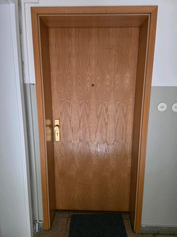 DELMENHORST 2.-Zi.- WOHNUNG zimmer