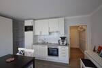 HVV Immobilien: Moderne, super ausgestattete 1,5 Zimmer-ObergeschossWohnung mit Balkon in zentral gelegener Lage zu vermieten!