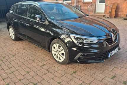 Renault Megane 82.000 km 16.000 &euro; Syke 28857