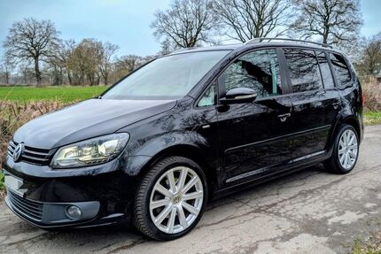 VW Touran 182.347 km 8.599 &euro; Osterholz-Scharmbeck 27711