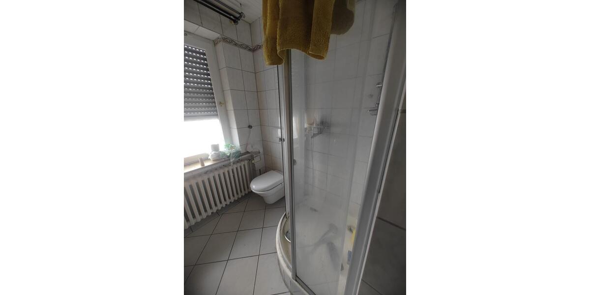Etagenwohnung Bremen Hemelingen - 4 Zimmer, 94 m&sup2;, 1.000&euro; | Angebot:26368442