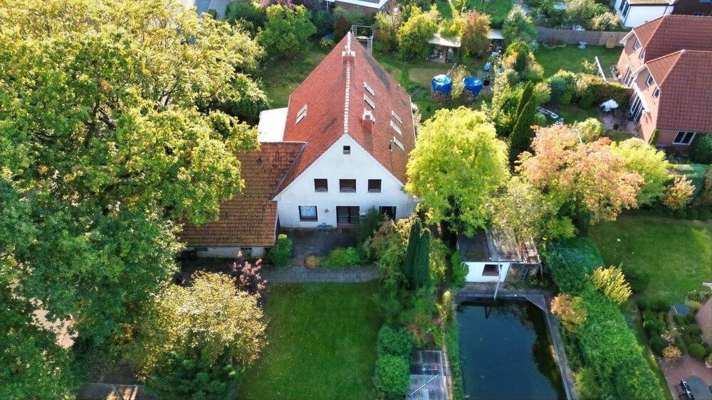 Mehrfamilienhaus, Wohnhaus Ganderkesee - 9 Zimmer, 210 m&sup2;, 399.000&euro; | Angebot:25693011